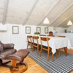 4 Person In Oksbol-by Traum *